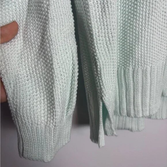 Lucky Brand Green Popcorn Knit Lightweight V Neck Pullover Hint of Mint Sweater - Picture 7 of 7